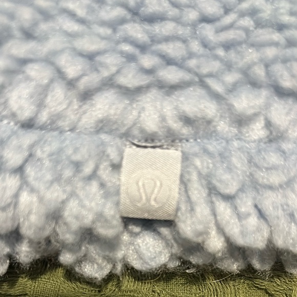 Cozy Light Blue lululemon Sherpa Pullover - Picture 5 of 7